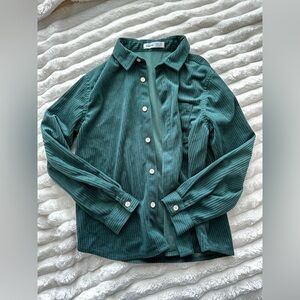 SHEIN size 10 button down green shirt